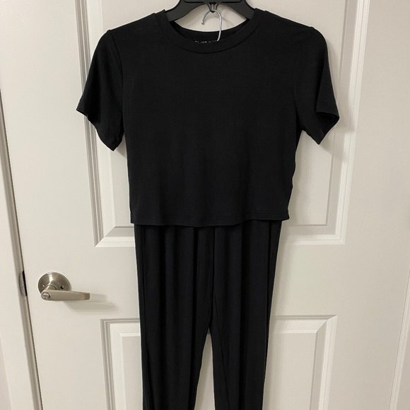 HYFVE 2-PC LOUNGE SET Short Sleeve Shirt and Comfy Cozy Pants. BLACK. SMALL. - Picture 8 of 10